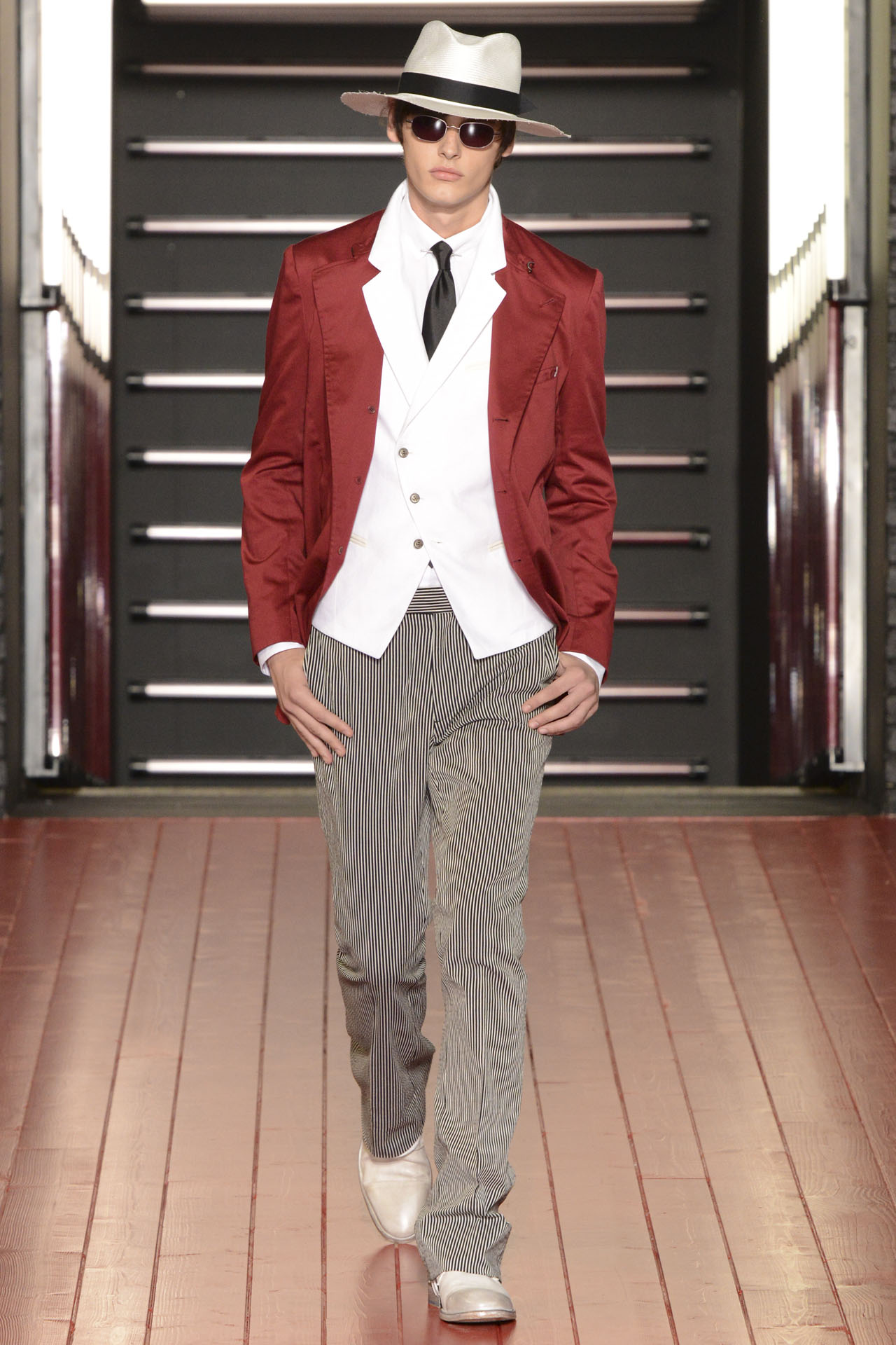 John Varvatos 13������װ����ͼƬ