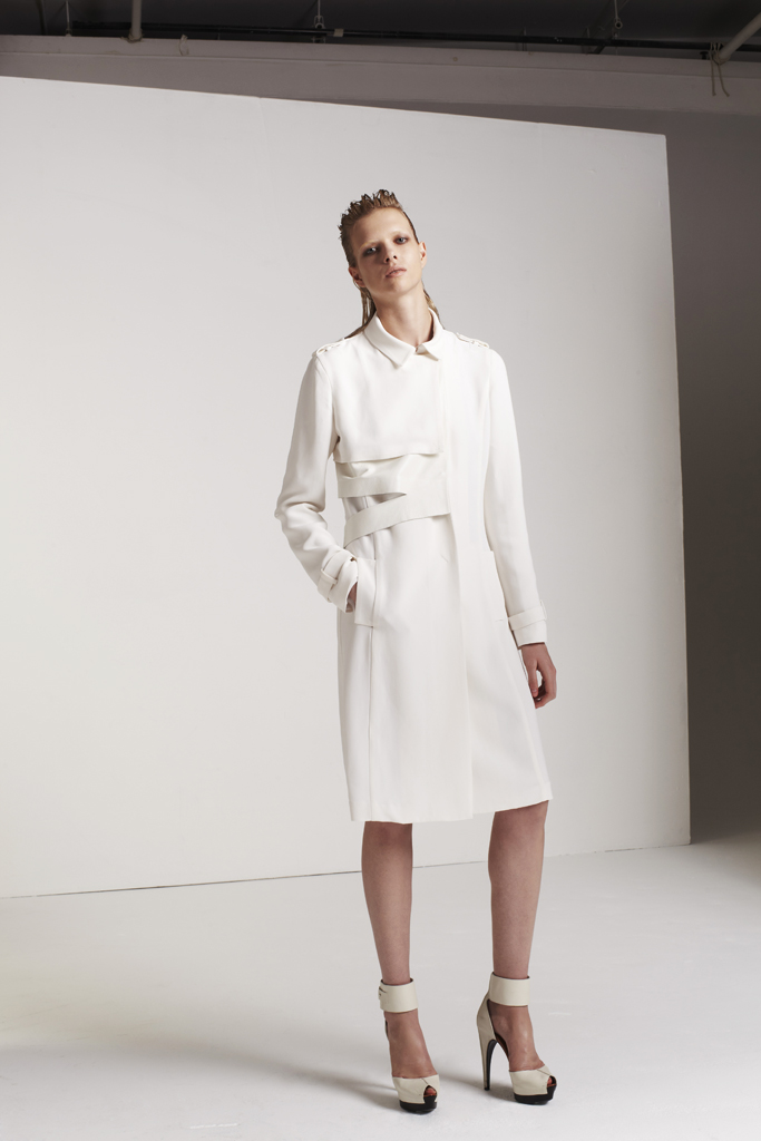 Costume National 13�紺����ͼƬ