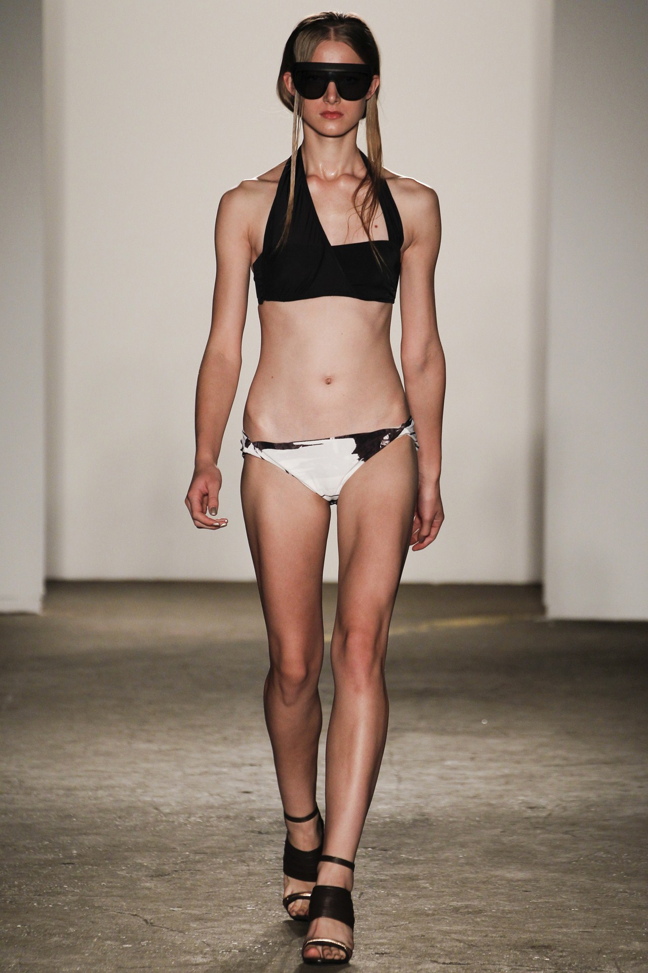 Zero + Maria Cornejo 2013�����㳡����ͼƬ