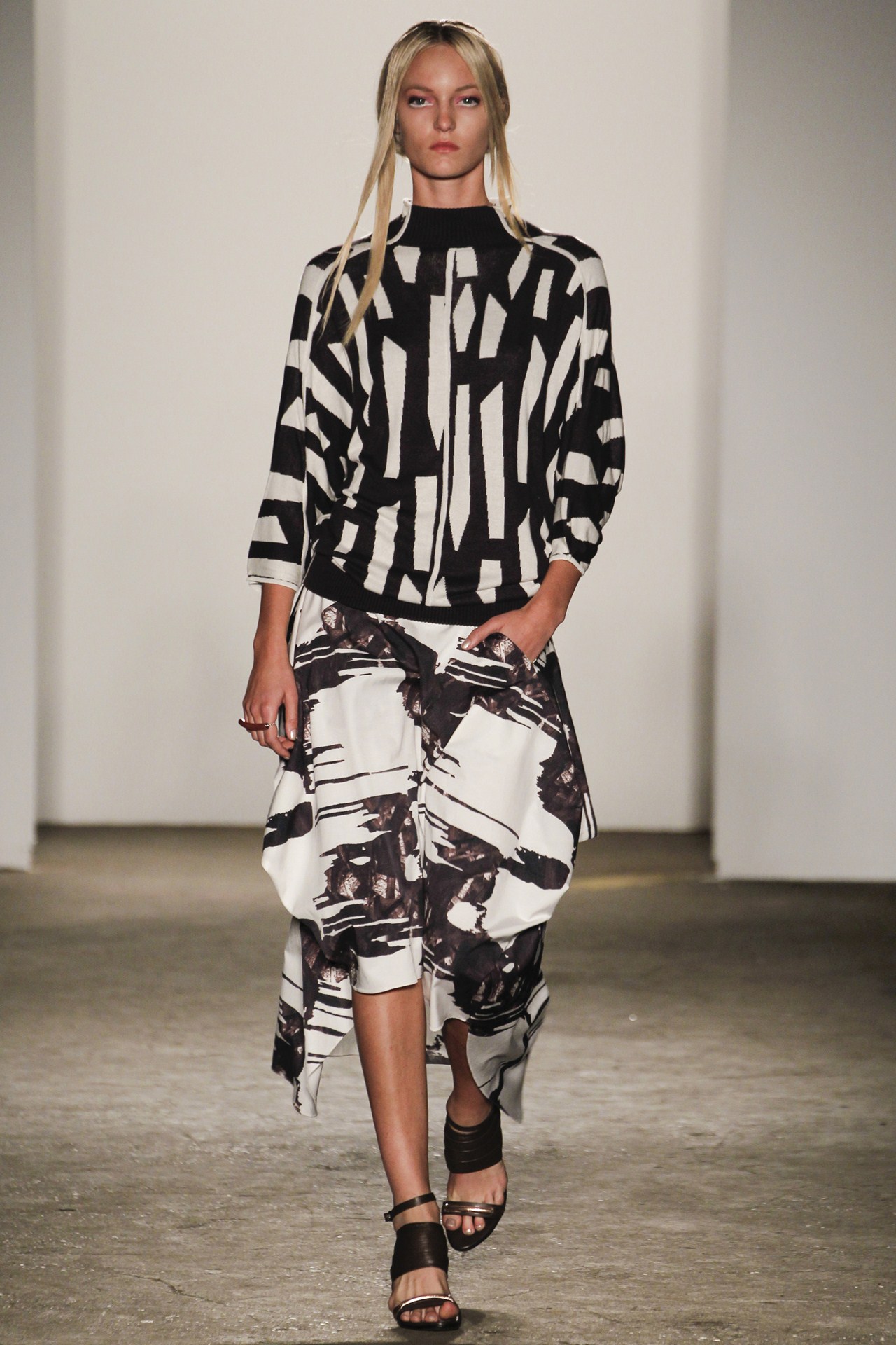 Zero + Maria Cornejo 2013�����㳡����ͼƬ