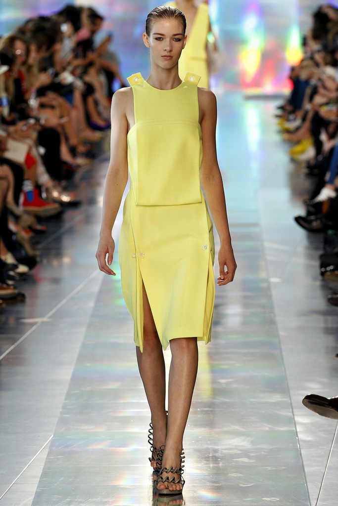 Christopher Kane 2013�����㳡����ͼƬ
