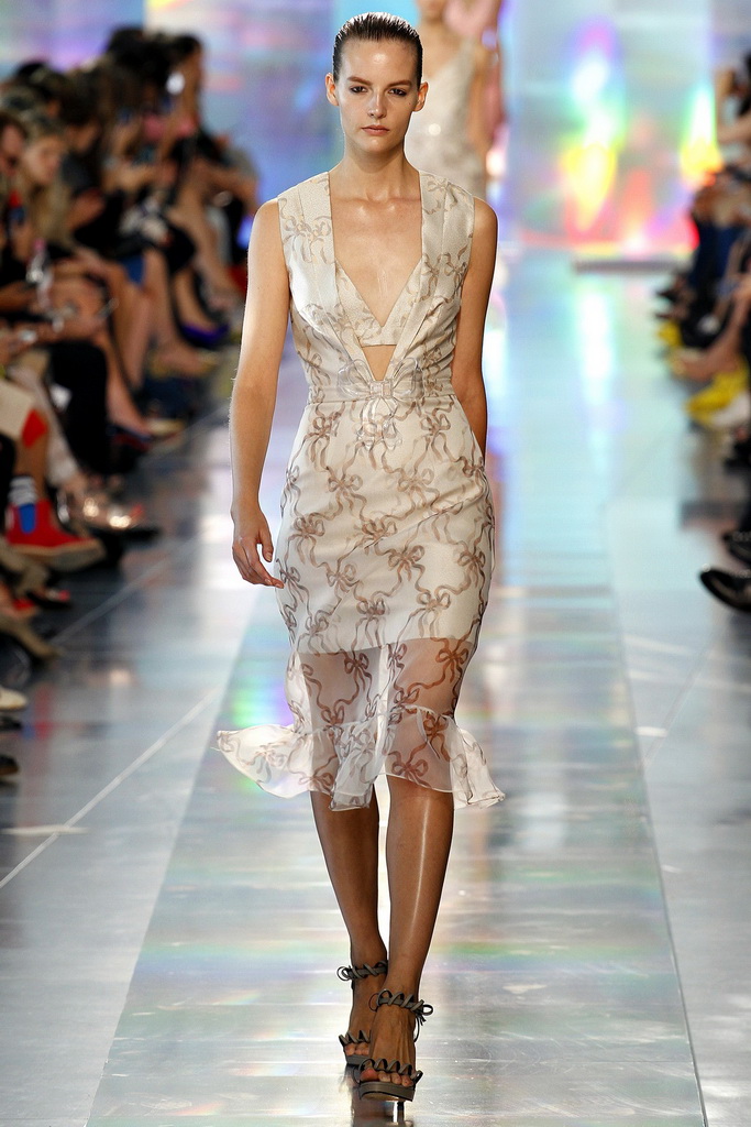 Christopher Kane 2013�����㳡����ͼƬ