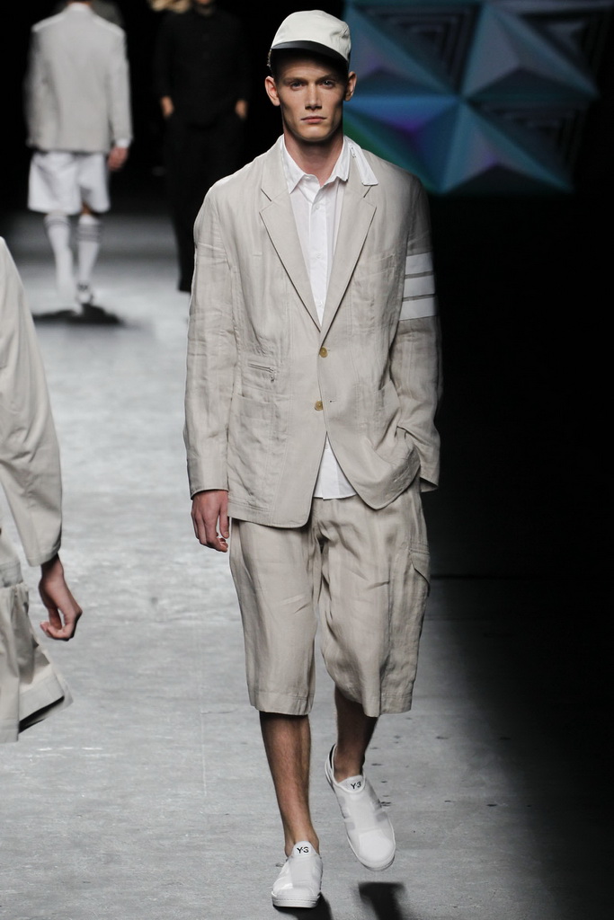 Y-3 2013�����㳡����ͼƬ