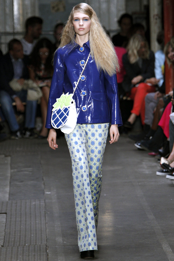 Moschino Cheap And Chic 2013�����㳡����ͼƬ