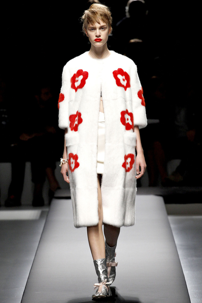 Prada 2013�����㳡����ͼƬ