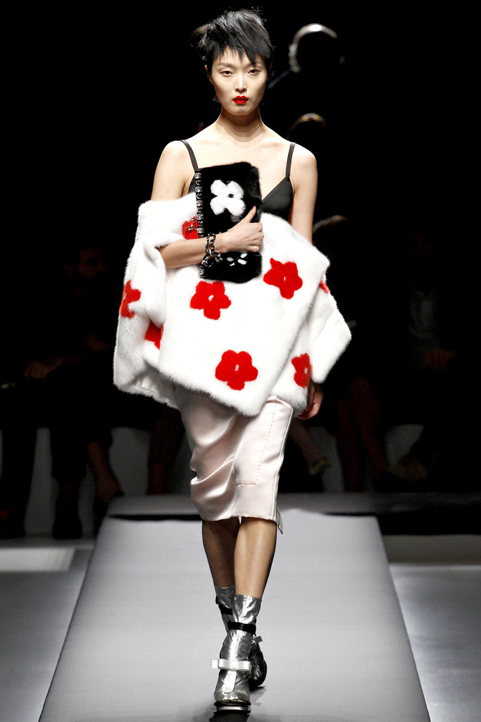 Prada 2013�����㳡����ͼƬ