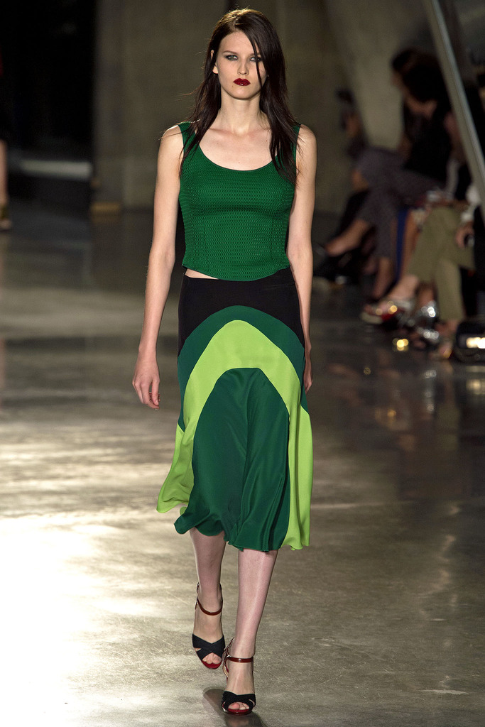 Jonathan Saunders 2013�����㳡����ͼƬ