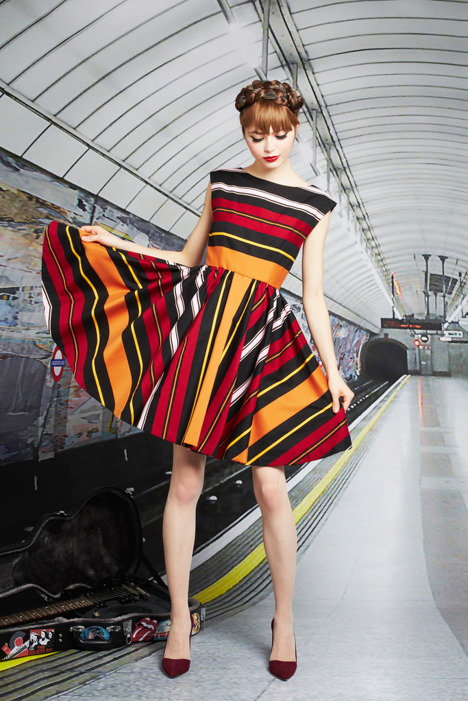ALICE+OLIVIA 2013�����㳡ͼ������ͼƬ