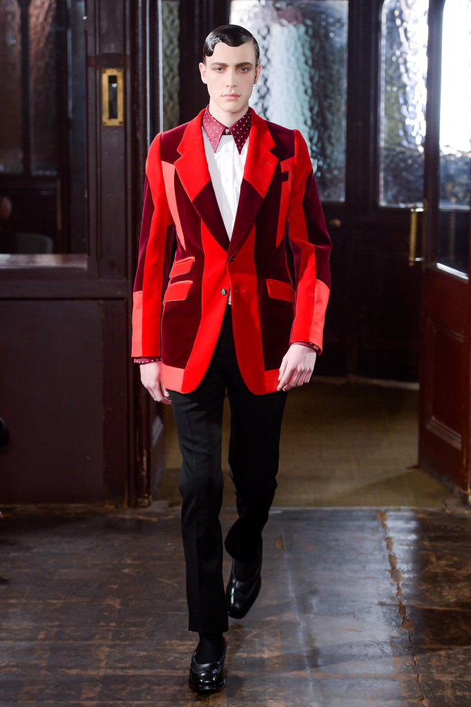 Alexander McQueen 2013�ﶬ��װ�㳡ͼ������ͼƬ