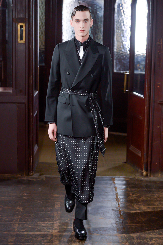 Alexander McQueen 2013�ﶬ��װ�㳡ͼ������ͼƬ