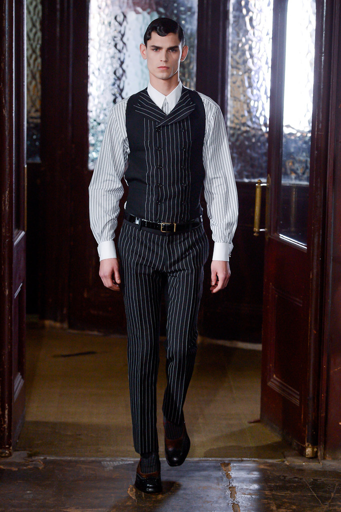 Alexander McQueen 2013�ﶬ��װ�㳡ͼ������ͼƬ