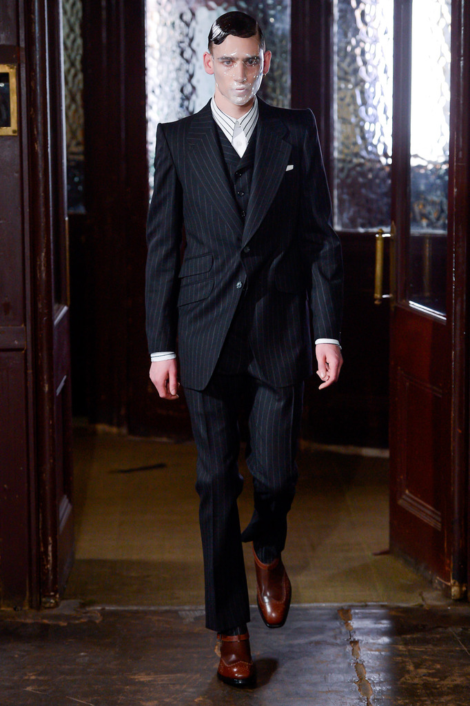 Alexander McQueen 2013�ﶬ��װ�㳡ͼ������ͼƬ