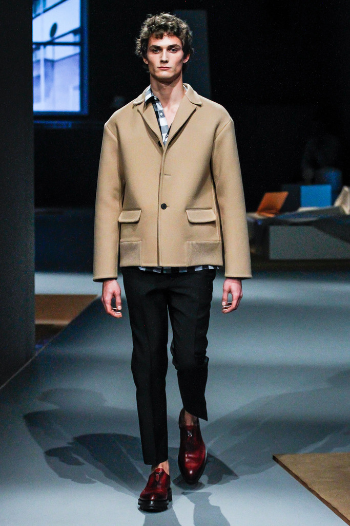 Prada 2013�ﶬ��װ�㳡ͼ������ͼƬ