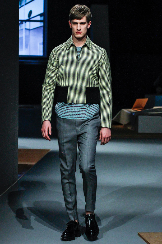 Prada 2013�ﶬ��װ�㳡ͼ������ͼƬ