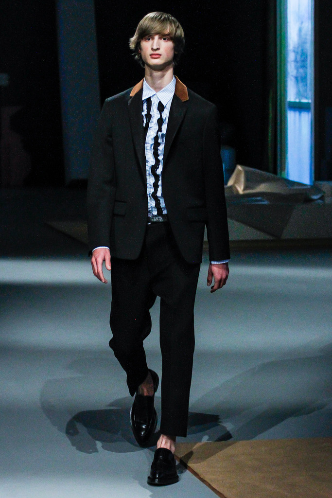 Prada 2013�ﶬ��װ�㳡ͼ������ͼƬ