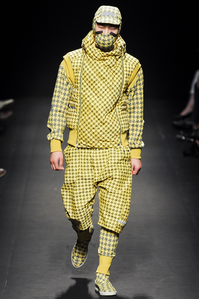 Vivienne Westwood 2013�ﶬ��װ�㳡ͼ������ͼƬ