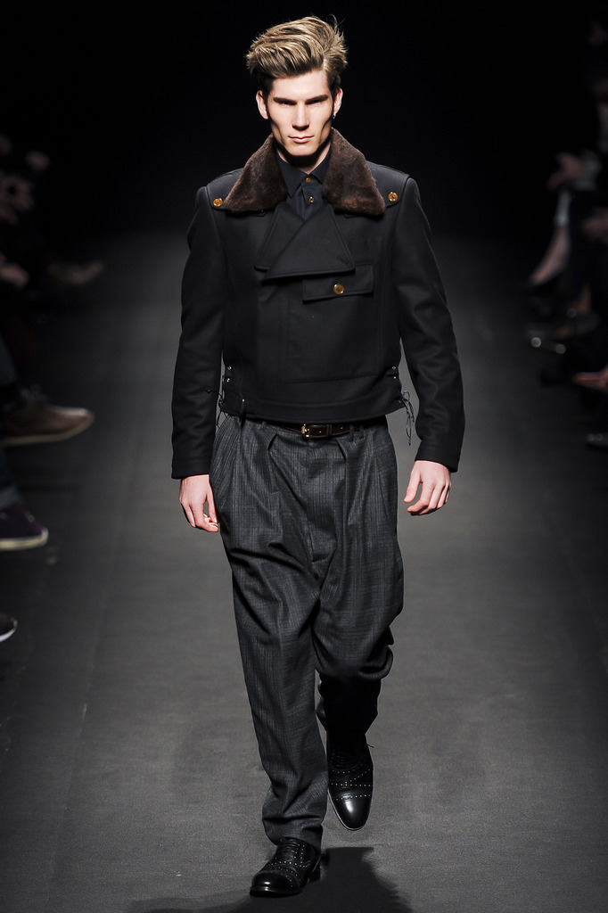 Vivienne Westwood 2013�ﶬ��װ�㳡ͼ������ͼƬ