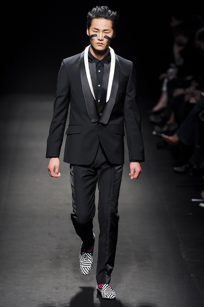 Vivienne Westwood 2013�ﶬ��װ�㳡ͼ������ͼƬ