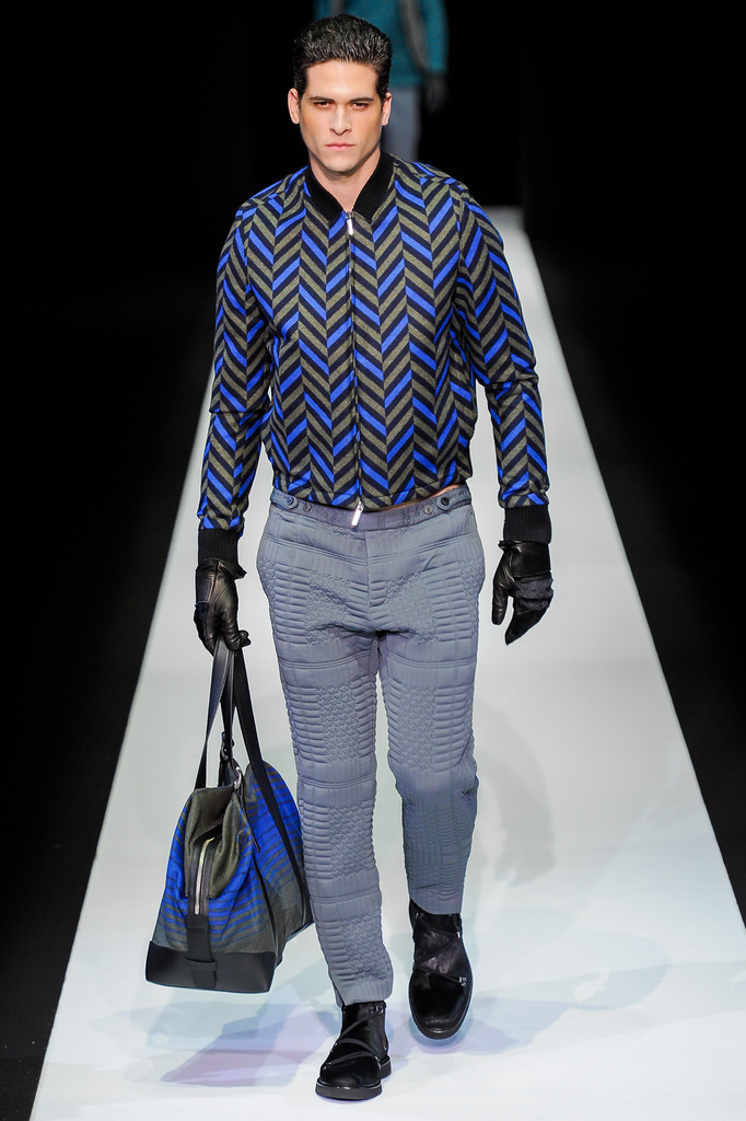 Emporio Armani 2013�ﶬ��װ�㳡ͼ������ͼƬ