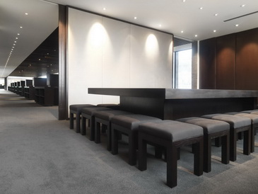 ���˩q�� Shiatzy Chen �й��ܲ�