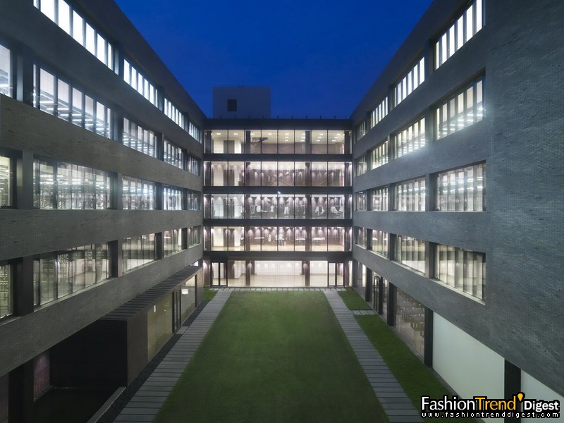 夏姿‧陈中国营运总部 