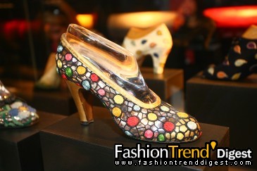 Ferragamo����Ĵ���