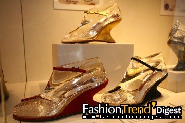 Ferragamo����Ĵ���