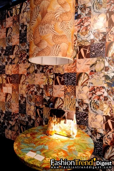 Ferragamo����Ĵ���