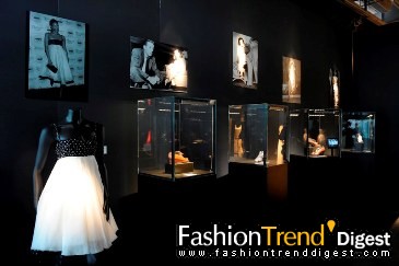 Ferragamo����Ĵ���