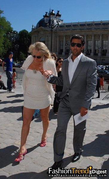 09���İ�����װ�㳡�����