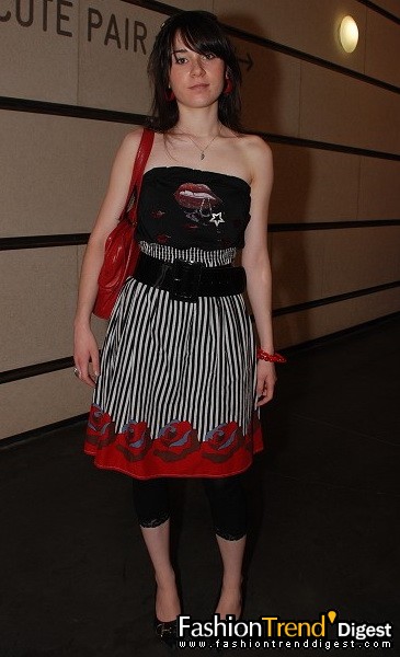 09���İ�����װ�㳡�����