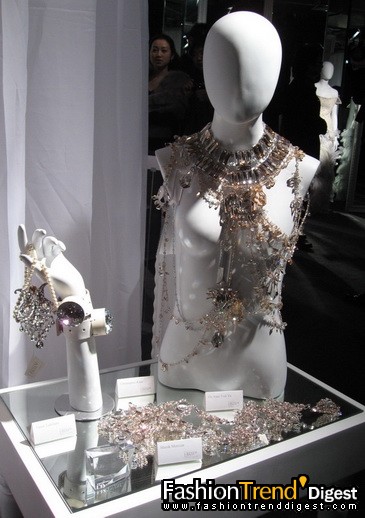 CRYSTALLIZED���ʦƷ�ƻ�ɴչ