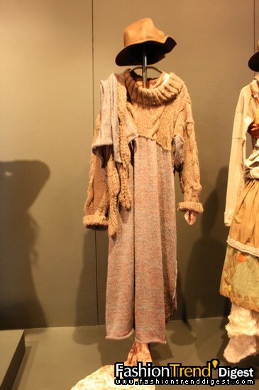 Vivienne Westwood����Ѳ��ʱװչ���վ