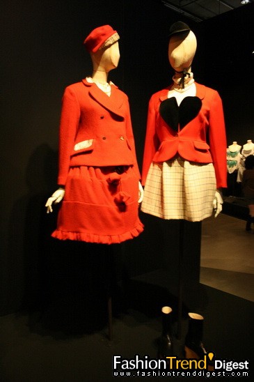 Vivienne Westwood����Ѳ��ʱװչ���վ