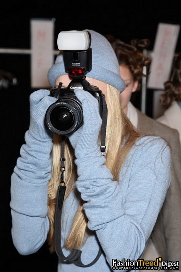 0910�ﶬLacoste�㳡��̨