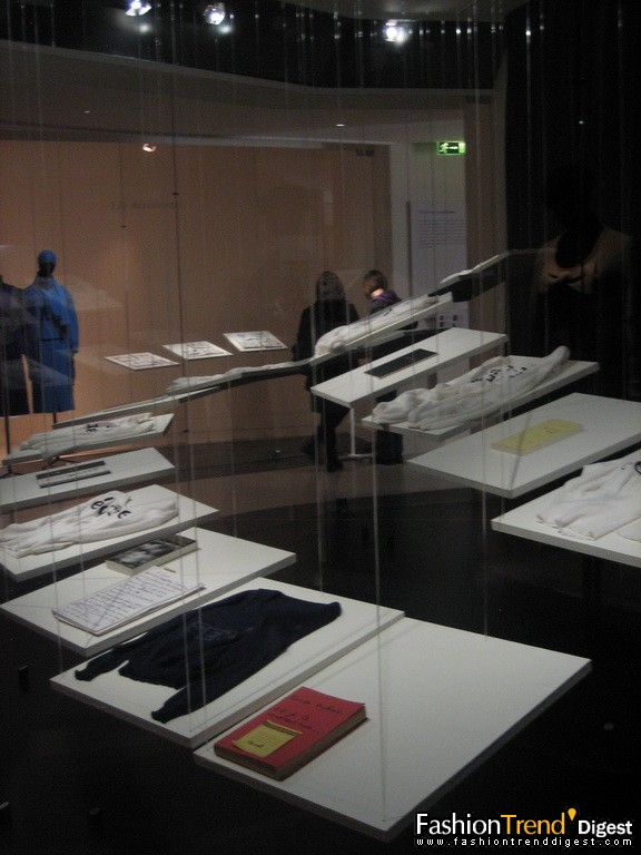 法国索尼亚里基工作室四十周年纪念展 