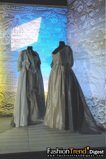 Christian Lacroix�¼���Ϸ��չ��