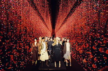 ��6+ �������ա�չ����ʦ����