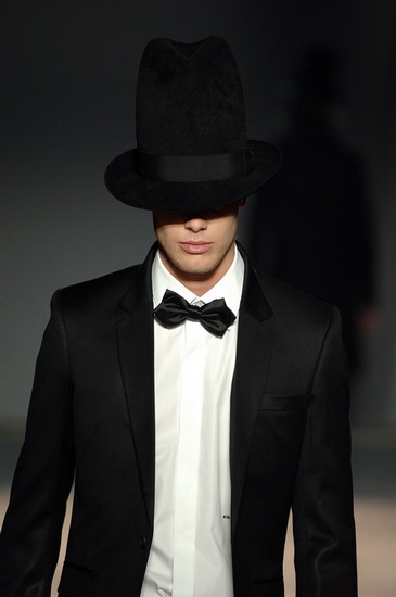 ��6+ �������ա�չ����ʦ����