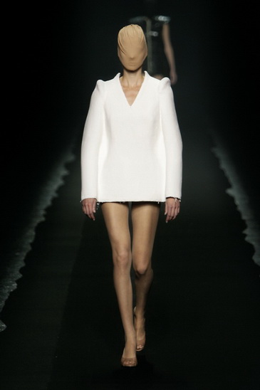 ��6+ �������ա�չ����ʦ����