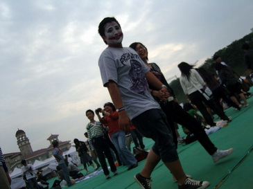 ���Ե����ֽ�