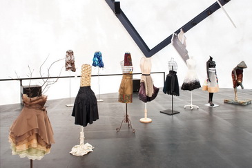 Prada�׶�Transformerչ��