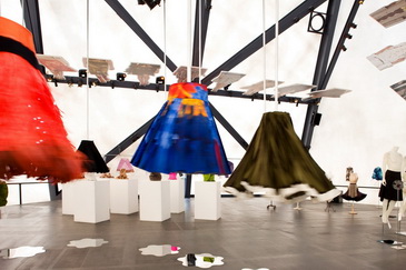 Prada�׶�Transformerչ��