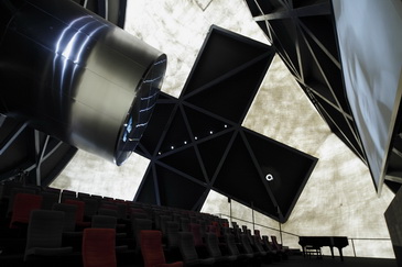 Prada�׶�Transformerչ��