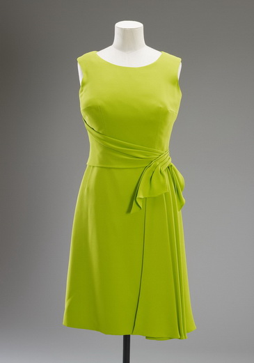 �����¹�����ɯ�׶����ķ�װ