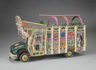 �����¹�����ɯ�׶����ķ�װ