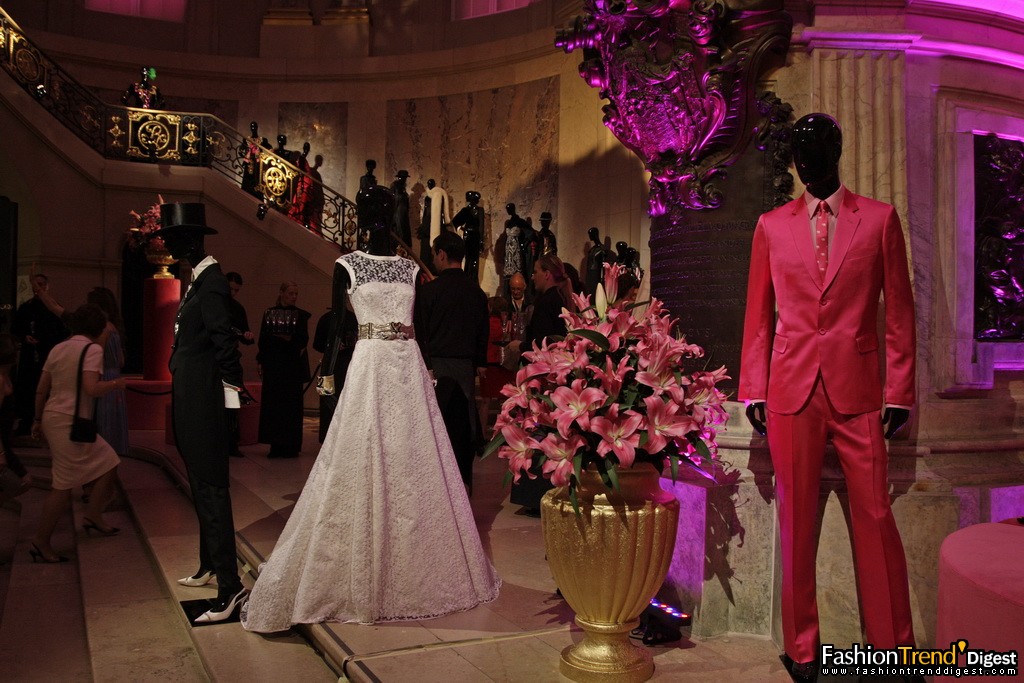 ESCADA : A View on Fashion 1978-2009 