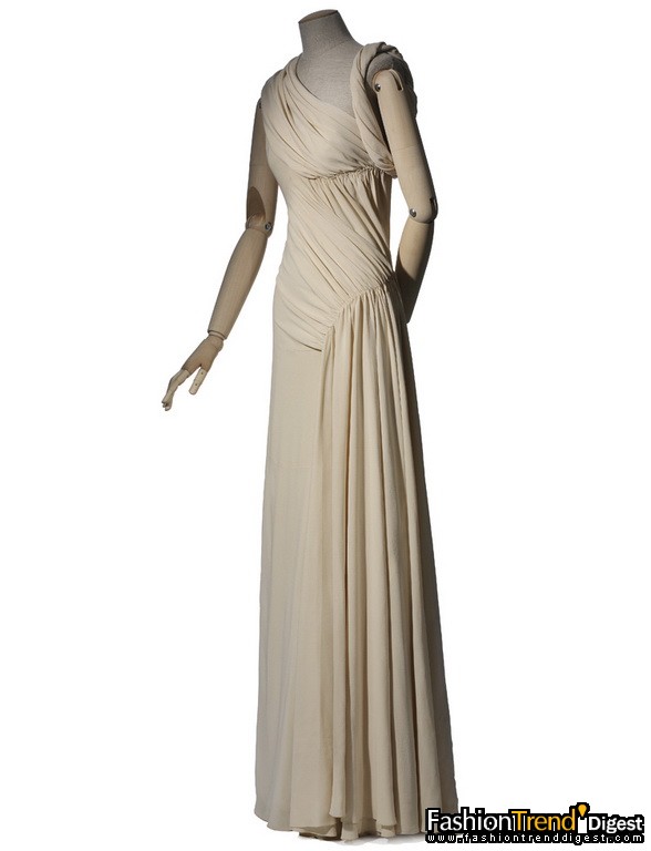 1935年秋冬系列晚礼服 