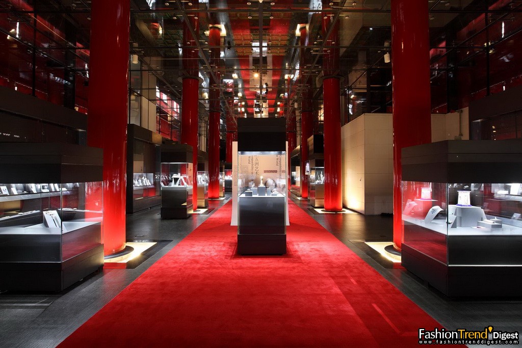 卡地亚珍宝艺术展展厅 