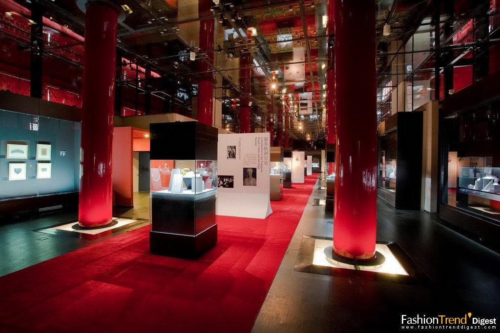 卡地亚珍宝艺术展展厅 